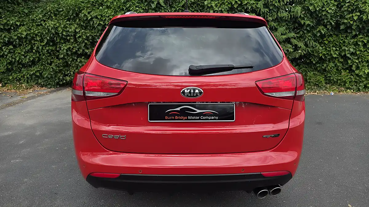 Used 2016 Kia Ceed GT-Line Puerto Red - Interior and Exterior details 4