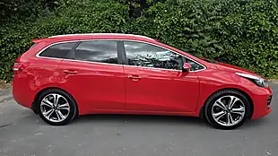 Used 2016 Kia Ceed GT-Line Puerto Red - Interior and Exterior details 6