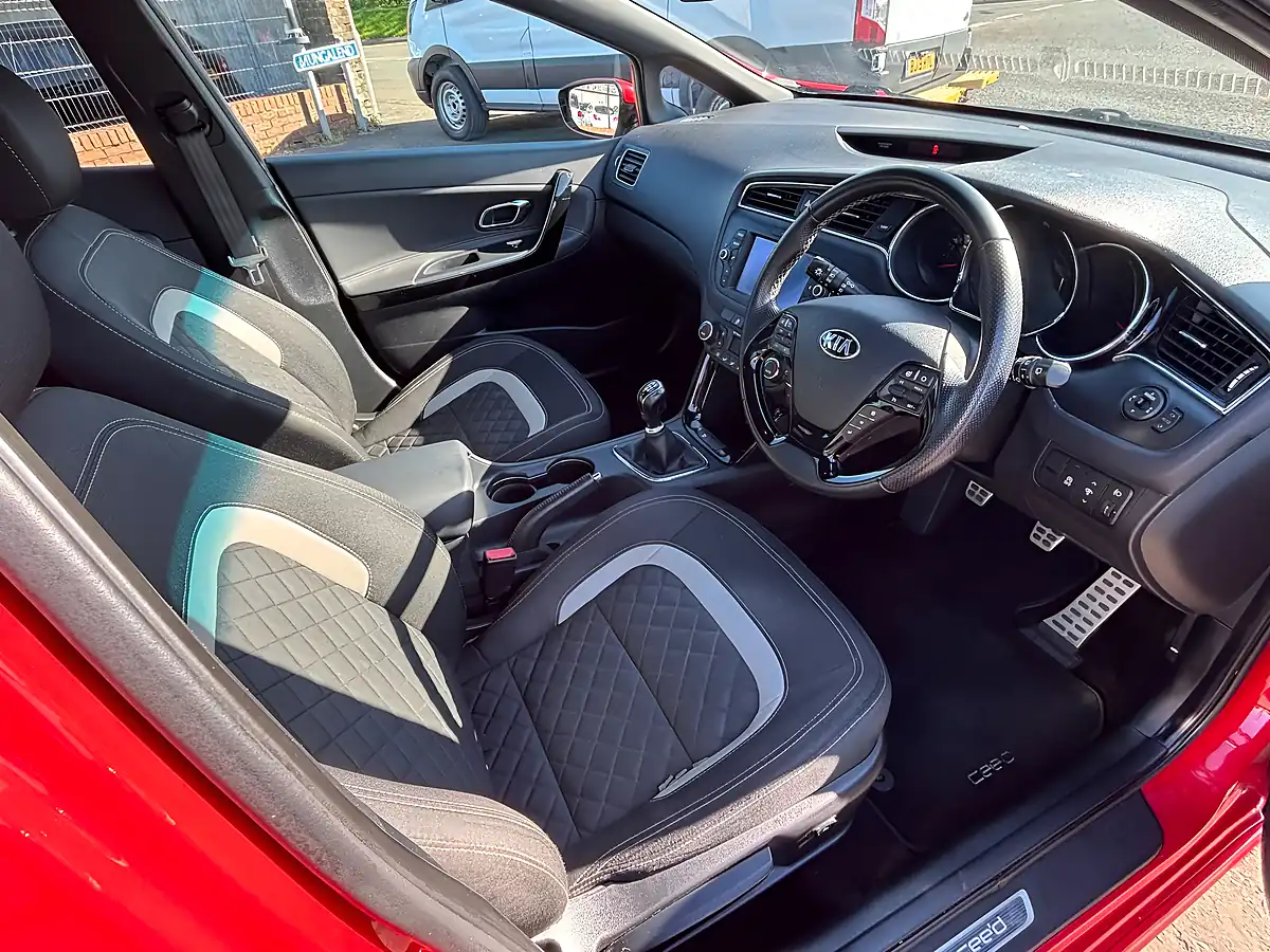 Used 2016 Kia Ceed GT-Line Red - Interior and Exterior details 13