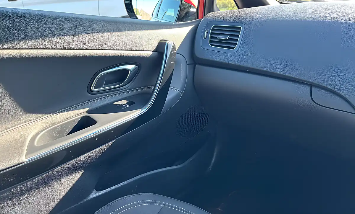 Used 2016 Kia Ceed GT-Line Red - Interior and Exterior details 16