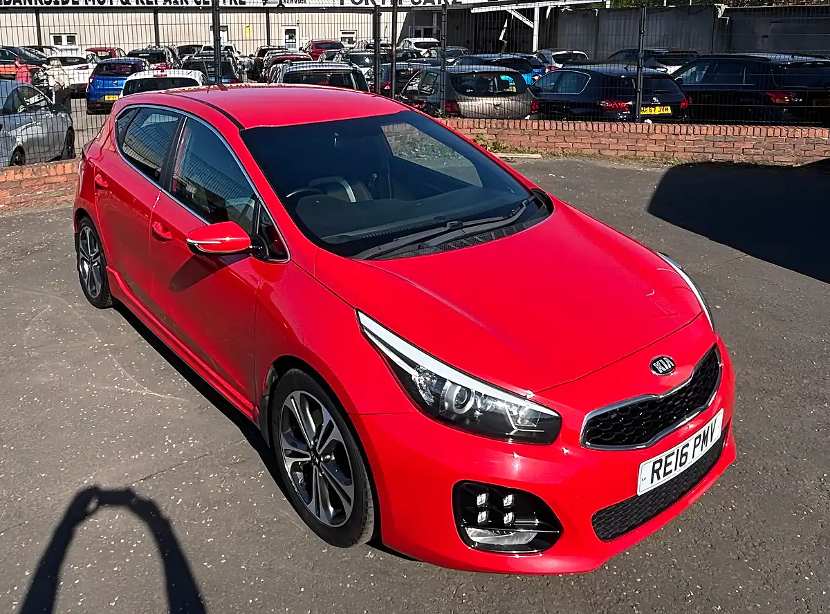 Used 2016 Kia Ceed GT-Line Red - Interior and Exterior details 3