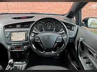 Used 2016 Kia Ceed GT-Line Silver - Interior and Exterior details 14
