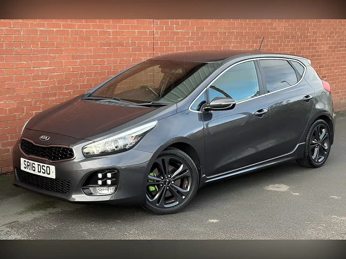 Used 2016 Kia Ceed GT-Line Silver - Interior and Exterior details 6