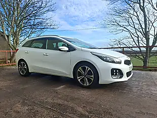 Used 2016 Kia Ceed GT-Line Sportswagon White - Interior and Exterior details 3