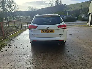 Used 2016 Kia Ceed GT-Line Sportswagon White - Interior and Exterior details 6