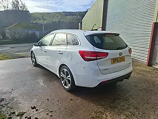 Used 2016 Kia Ceed GT-Line Sportswagon White - Interior and Exterior details 7