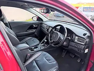 Used 2016 Kia Niro 3 Red - Interior and Exterior details 16