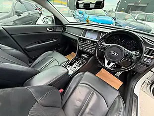 Used 2016 Kia Optima 4 White - Interior and Exterior details 11