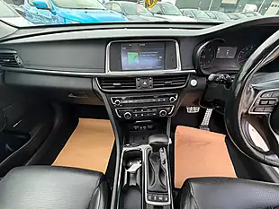 Used 2016 Kia Optima 4 White - Interior and Exterior details 12