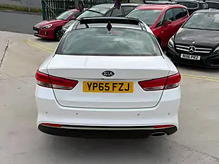 Used 2016 Kia Optima 4 White - Interior and Exterior details 9