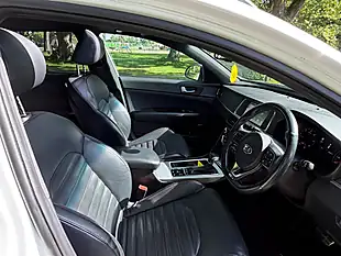 Used 2016 Kia Optima GT-Line S Sportswagon White - Interior and Exterior details 13