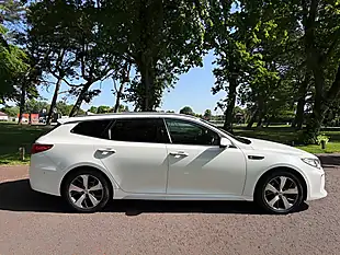 Used 2016 Kia Optima GT-Line S Sportswagon White - Interior and Exterior details 3