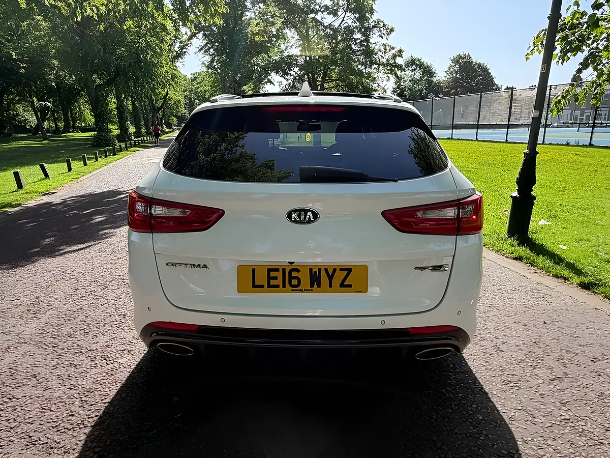 Used 2016 Kia Optima GT-Line S Sportswagon White - Interior and Exterior details 7