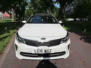 Used 2016 Kia Optima GT-Line S Sportswagon White - Interior and Exterior details 9