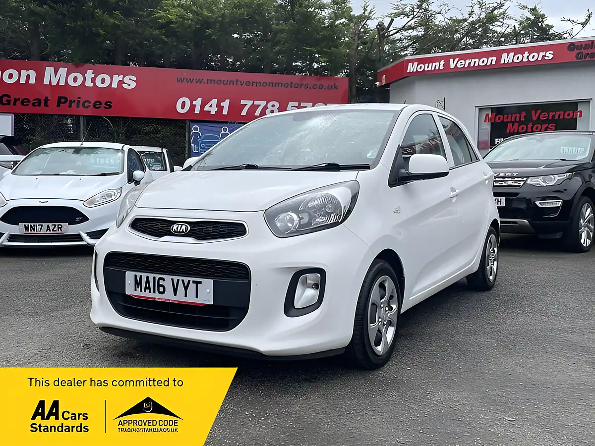 Used 2016 Kia Picanto 1 White - Front View