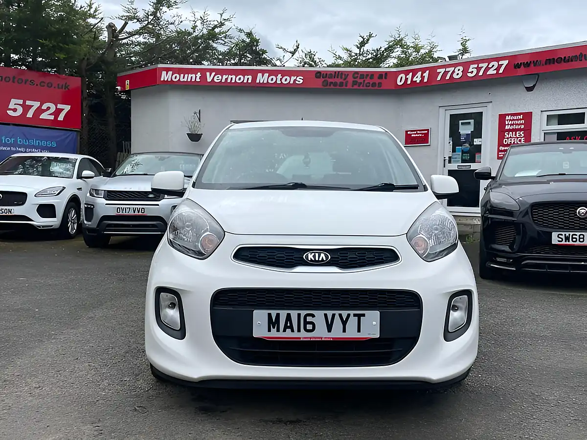 Used 2016 Kia Picanto 1 White - Interior and Exterior details 12