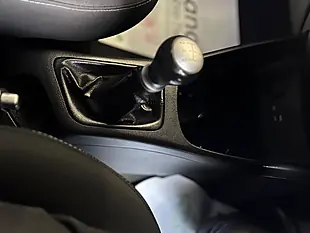 Used 2016 Kia Picanto 3 Snav White - Interior and Exterior details 14