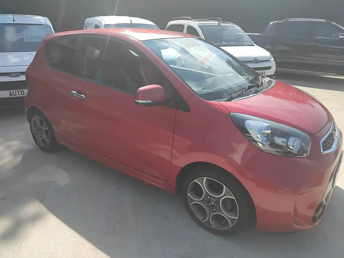 Used 2016 Kia Picanto Chilli - Interior and Exterior details 14