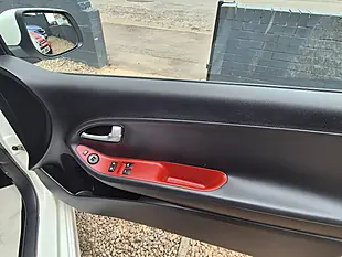 Used 2016 Kia Picanto Chilli White - Interior and Exterior details 16