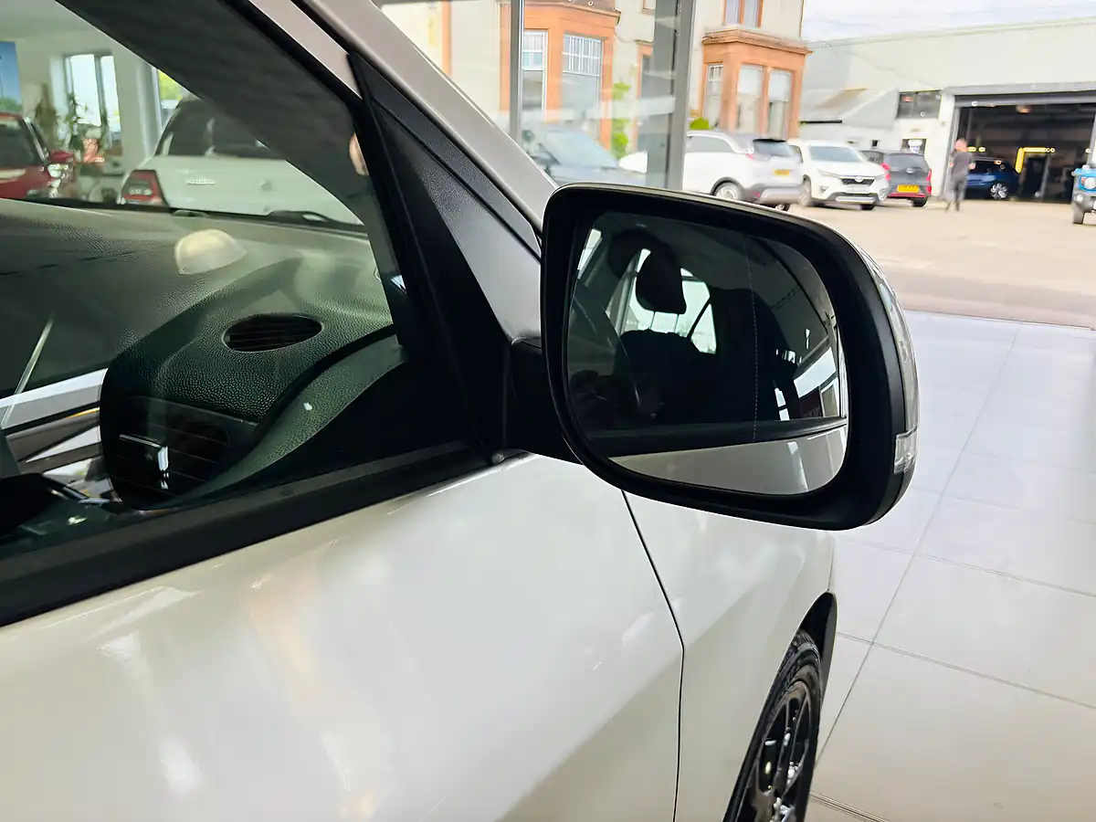 Used 2016 Kia Picanto Ecodynamics 4 Euro 5 (s/S) 5dr Silver - Interior and Exterior details 16