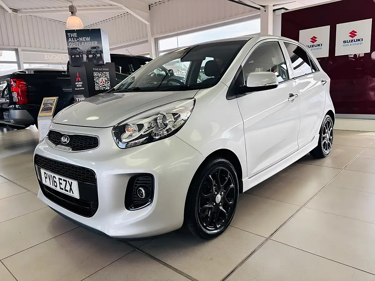 Used 2016 Kia Picanto Ecodynamics 4 Euro 5 (s/S) 5dr Silver - Interior and Exterior details 3