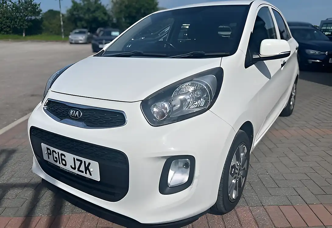 Used 2016 Kia Picanto Picanto 2 White - Interior and Exterior details 13