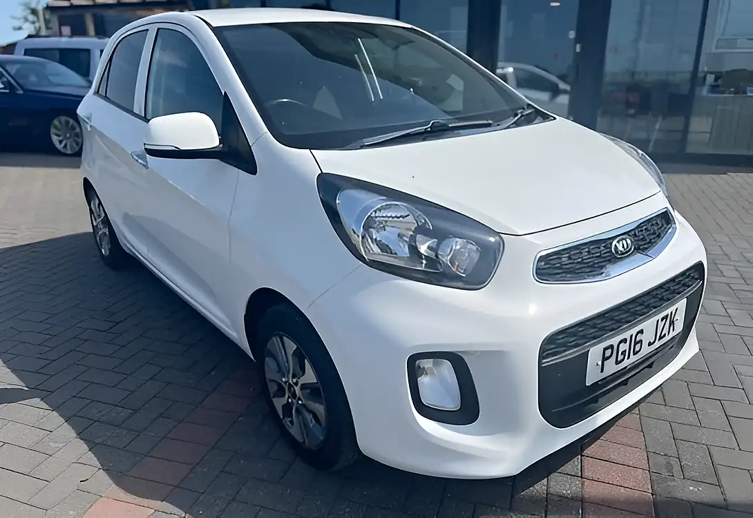 Used 2016 Kia Picanto Picanto 2 White - Interior and Exterior details 3