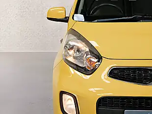 Used 2016 Kia Picanto SR7 Honey Yellow - Interior and Exterior details 6