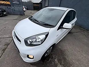 Used 2016 Kia Picanto SR7 White - Interior and Exterior details 19
