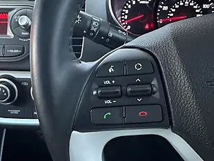 Used 2016 Kia Picanto SR7 White - Interior and Exterior details 15