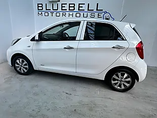Used 2016 Kia Picanto SR7 White - Interior and Exterior details 6