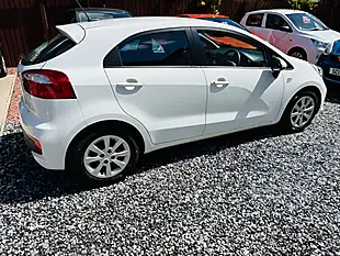 Used 2016 Kia Rio 1 Air White - Interior and Exterior details 15