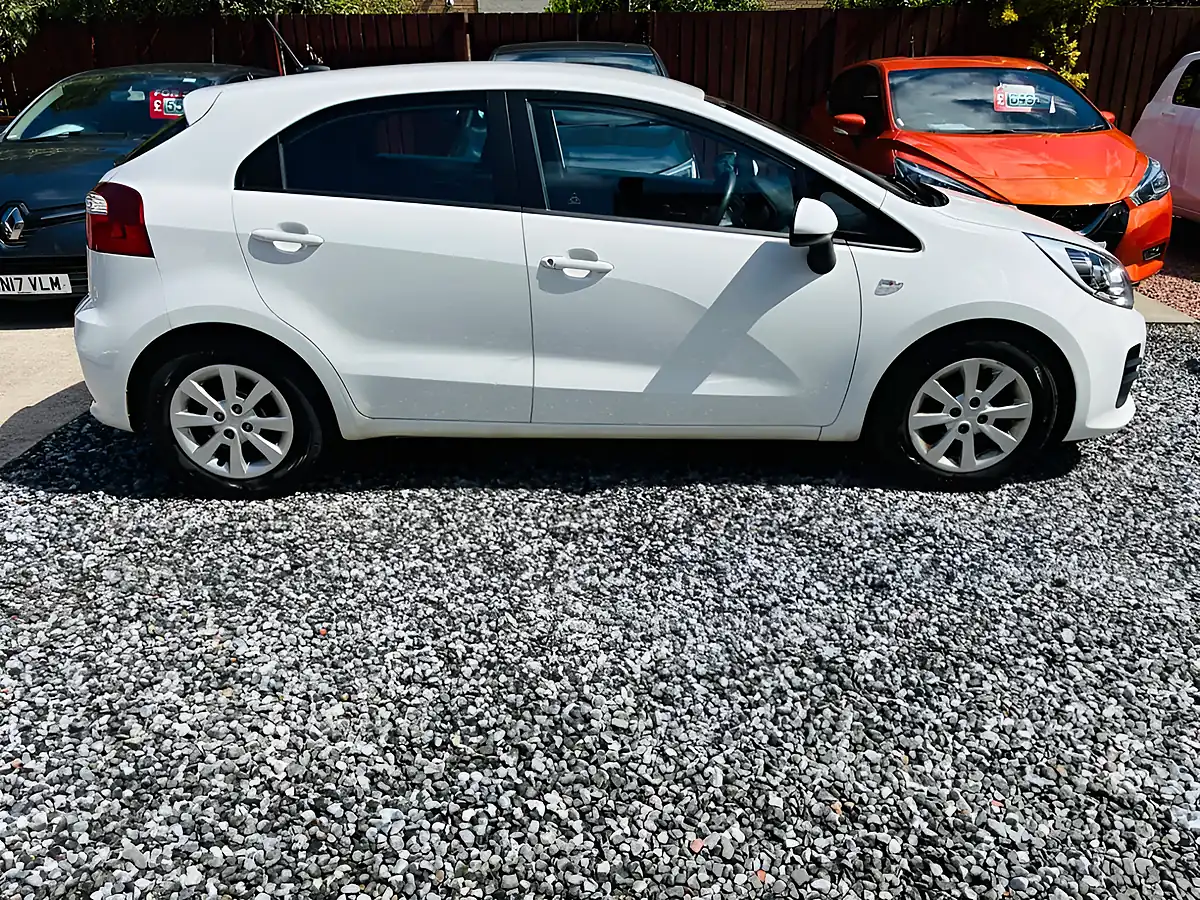 Used 2016 Kia Rio 1 Air White - Interior and Exterior details 19