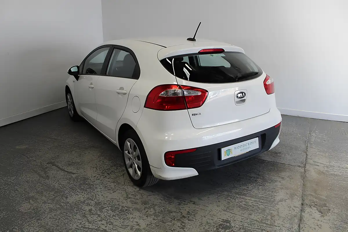 Used 2016 Kia Rio 1 Air White - Interior and Exterior details 5