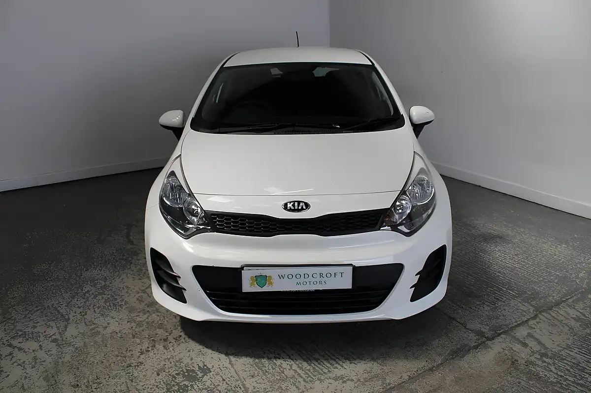Used 2016 Kia Rio 1 Air White - Interior and Exterior details 9