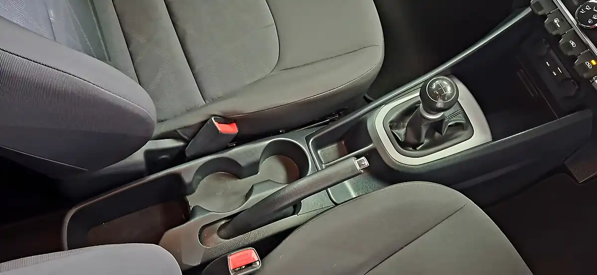 Used 2016 Kia Rio 1 Red - Interior and Exterior details 17