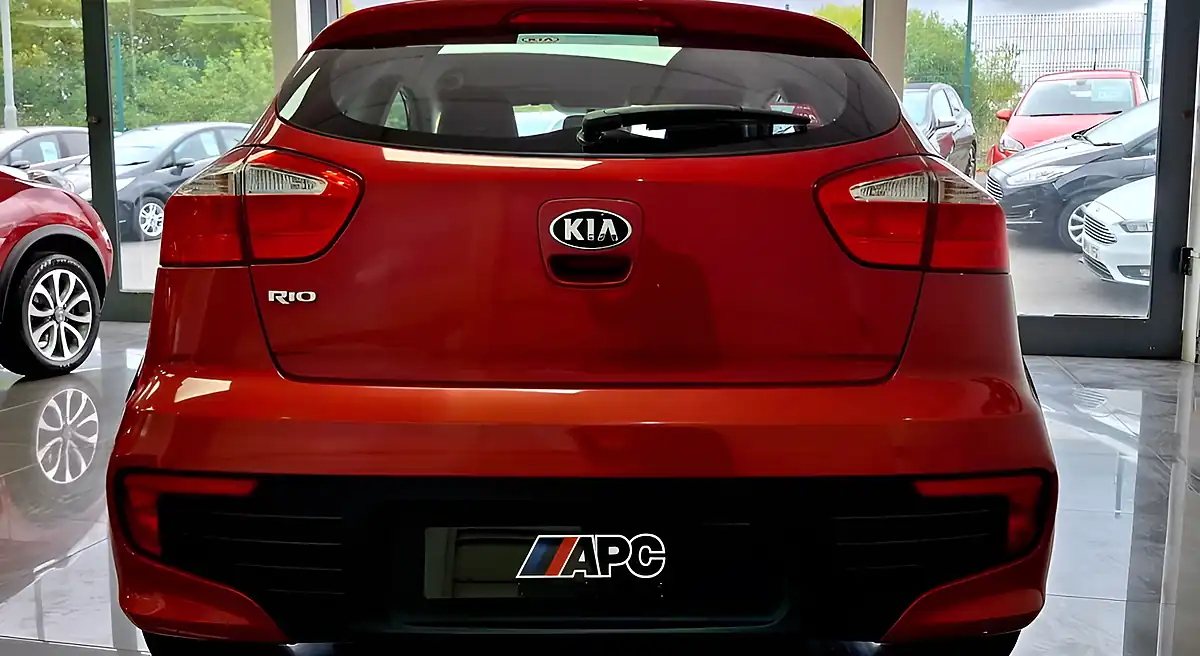 Used 2016 Kia Rio 1 Red - Interior and Exterior details 5