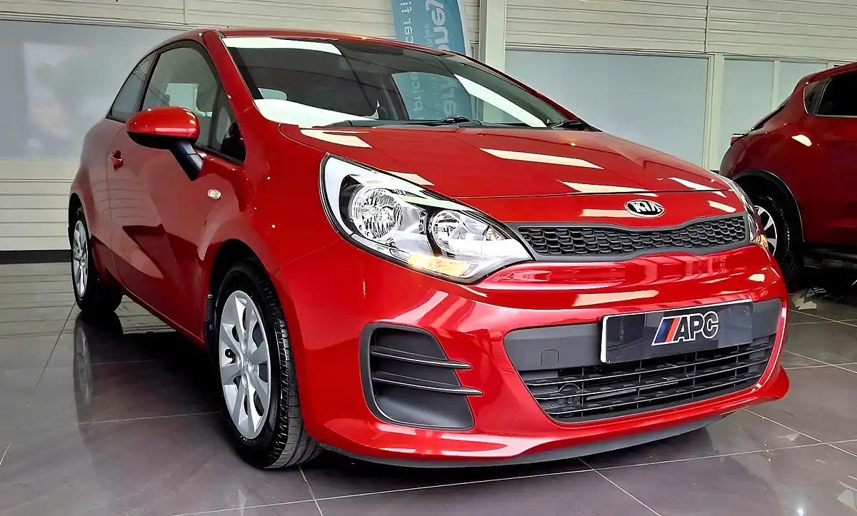 Used 2016 Kia Rio 1 Red - Interior and Exterior details 8