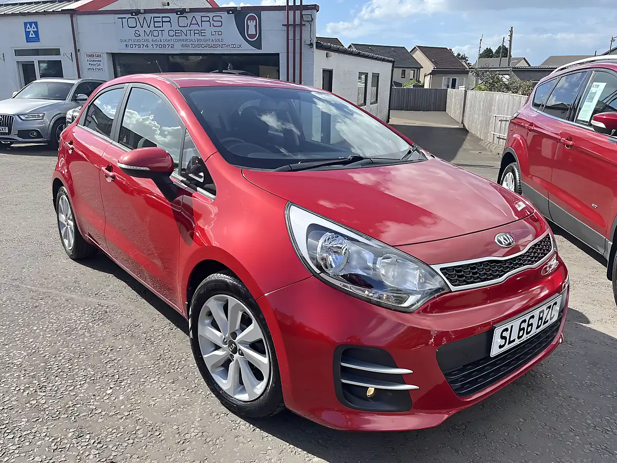Used 2016 Kia Rio 2 Blaze Red - Front View