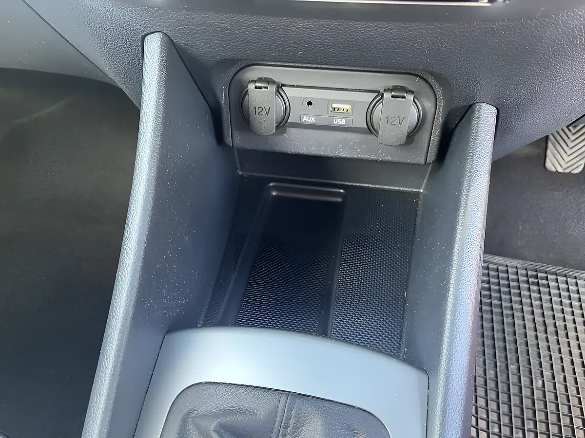 Used 2016 Kia Rio 2 Blaze Red - Interior and Exterior details 8