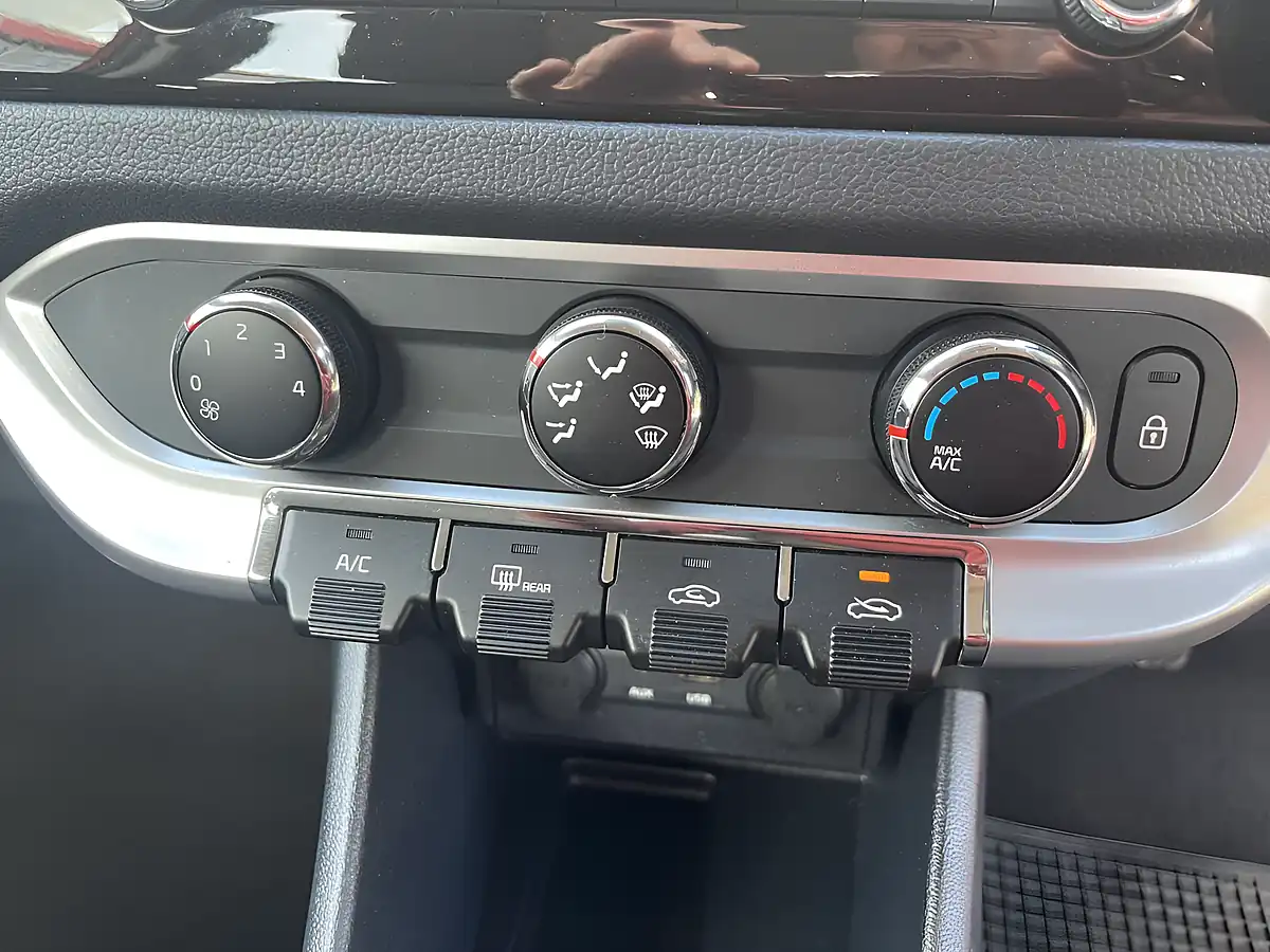 Used 2016 Kia Rio 2 Blaze Red - Interior and Exterior details 9