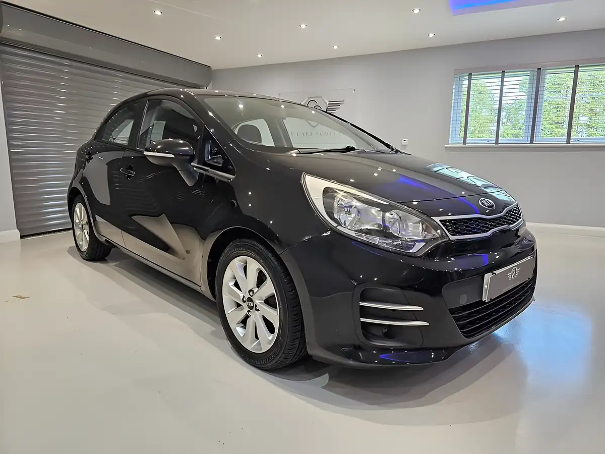Used 2016 Kia Rio 2 Midnight Black - Interior and Exterior details 3