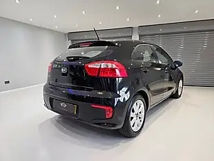 Used 2016 Kia Rio 2 Midnight Black - Interior and Exterior details 4