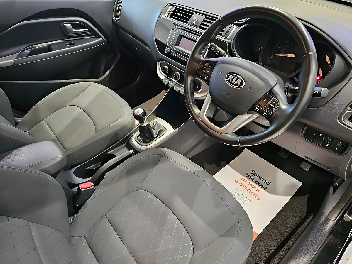 Used 2016 Kia Rio 2 Midnight Black - Interior and Exterior details 9