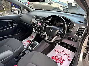 Used 2016 Kia Rio 2 Silver - Interior and Exterior details 11