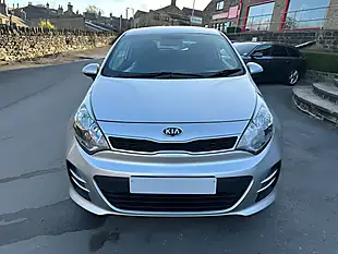 Used 2016 Kia Rio 2 Silver - Interior and Exterior details 3