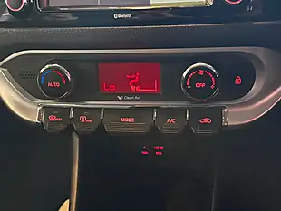 Used 2016 Kia Rio 3 Blue - Interior and Exterior details 14