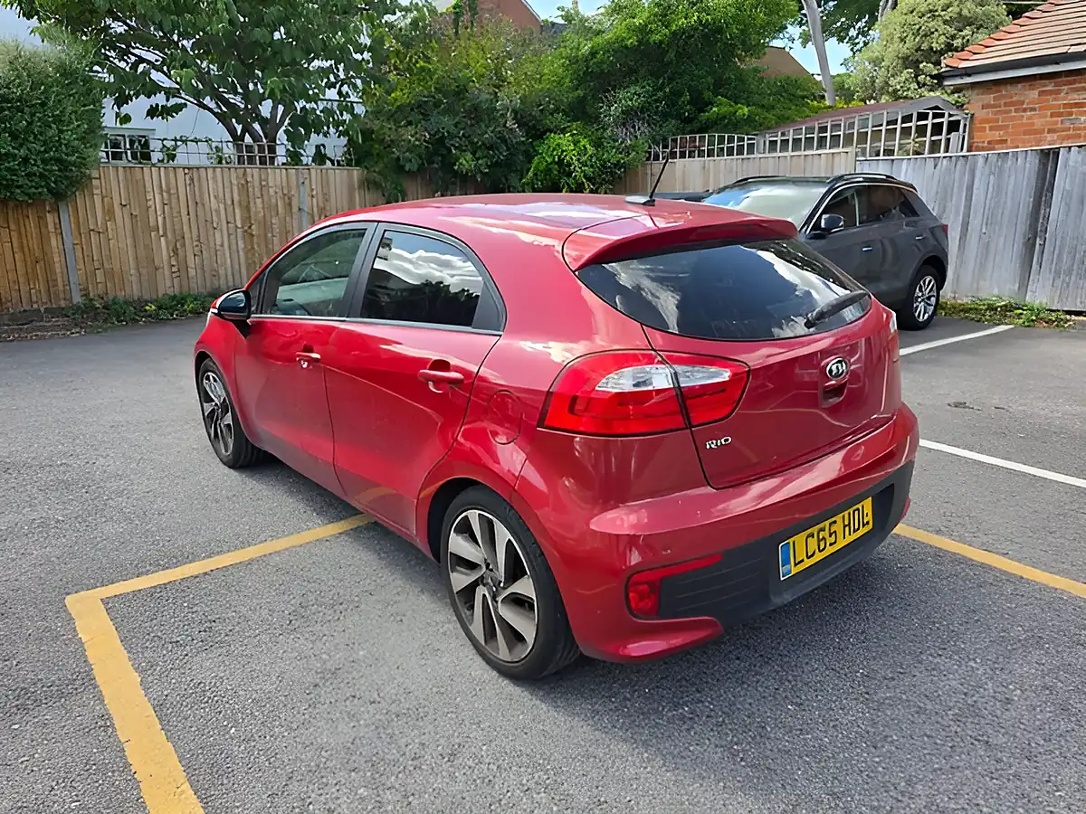 Used 2016 Kia Rio 3 Red - Interior and Exterior details 3