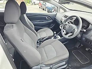 Used 2016 Kia Rio 3dr White - Interior and Exterior details 10