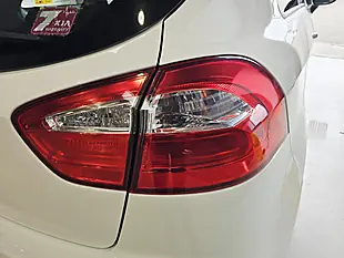 Used 2016 Kia Rio 3dr White - Interior and Exterior details 17